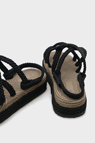 Capone Outfitters Dámské sandály String na klínovém podpatku