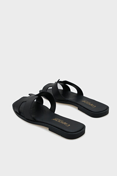 Capone Outfitters Γυναικείες παντόφλες Halsey