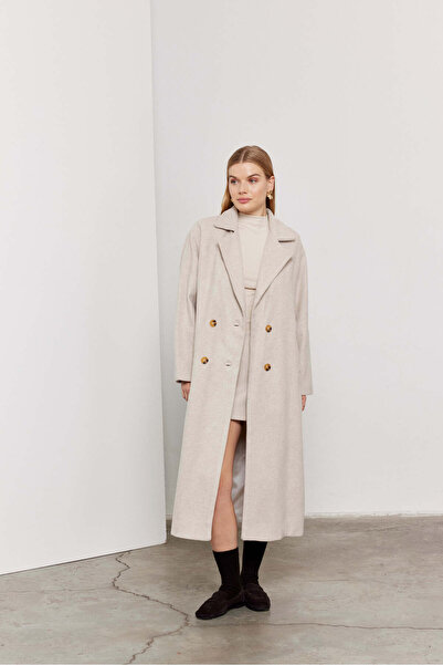 SevdeUgur Women's Long Oversized Coat with Lining Cream / Sevde Ugur
