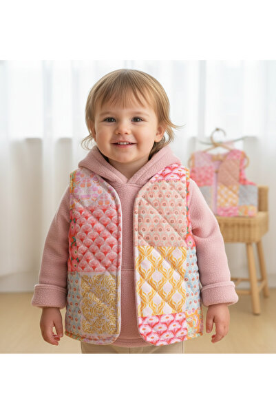 chipiques Παιδικό καπιτονέ γιλέκο με πολύχρωμο σχέδιο με συνονθύλευμα – κομψό και ζεστό σχέδιο