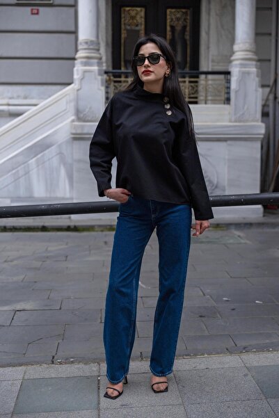 VorNişantaşı Kadın Dik Yaka Yandan Düğmeli Gömlek