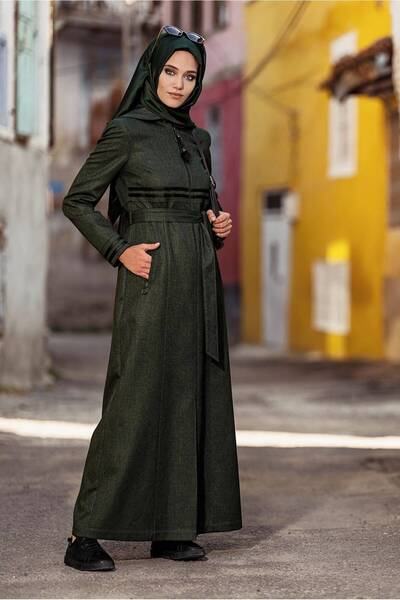 Alvina Sash with Belted Waist and Hood 1311