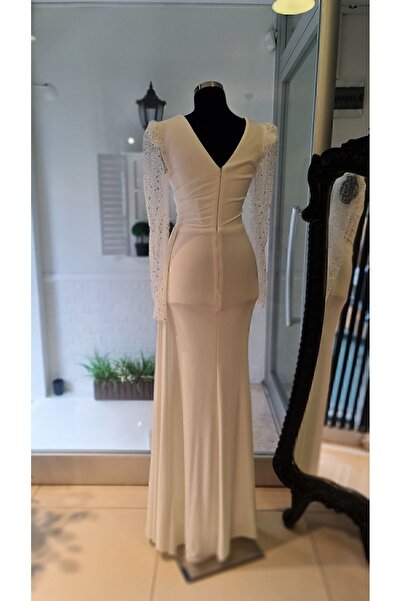 makbuleofficial Ecru biele, kravatový výstrih, rozparky, zásnubné svadobné šaty