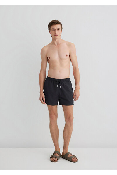 Mavi Schwarze Badeshorts 0911510-900