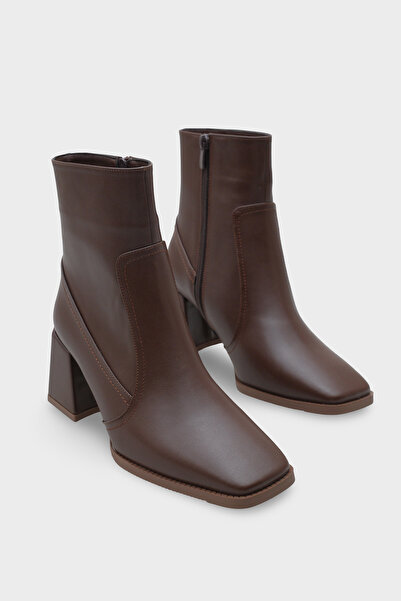 Capone Outfitters Küt Burunlu Yandan Fermuarlı Kahve Kadın Bot