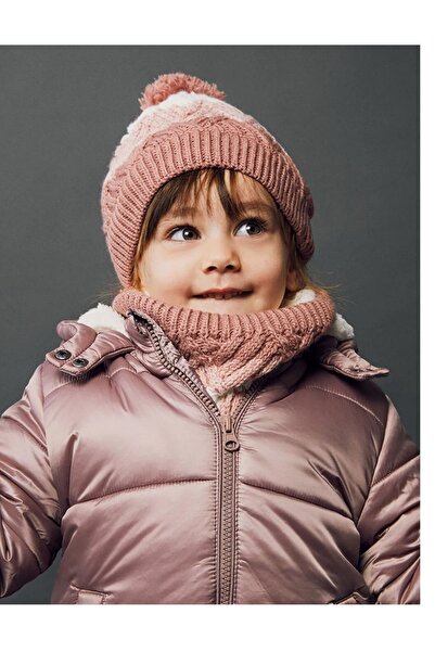 LC Waikiki Lcw Color Blocked Baby Girl Beanie Rukavice a krční límec sada 3 kusů