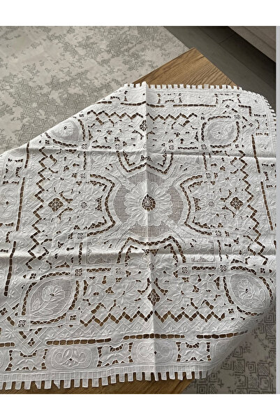 Tiniminatelier Beyaz İş Masa Örtüsü ve Peçetesi