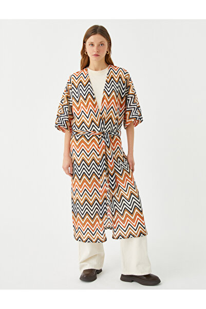 Koton Μακρύ κιμονό με ζιγκ-ζαγκ σχέδιο με ζώνη