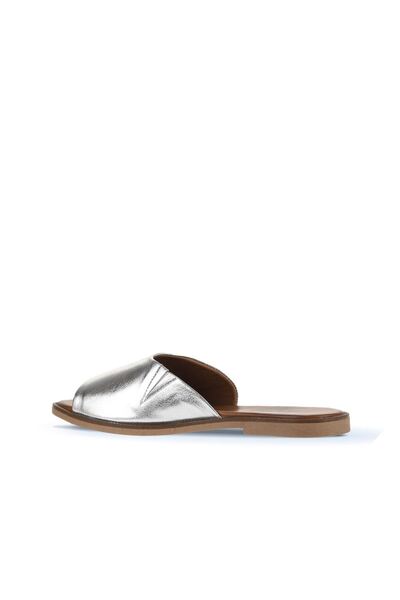 Bueno Shoes Silver Leather Women's Flat Slippers 01Wa5701