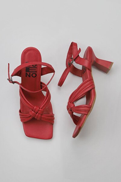 Bueno Shoes Kırmızı Deri Kadın Topuklu Sandalet 01wy6805