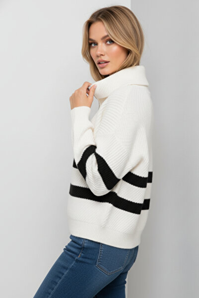 Elemge Women's Ecru Striped Zippered Collar Knitwear Sweater Loose Fit Striped Detail