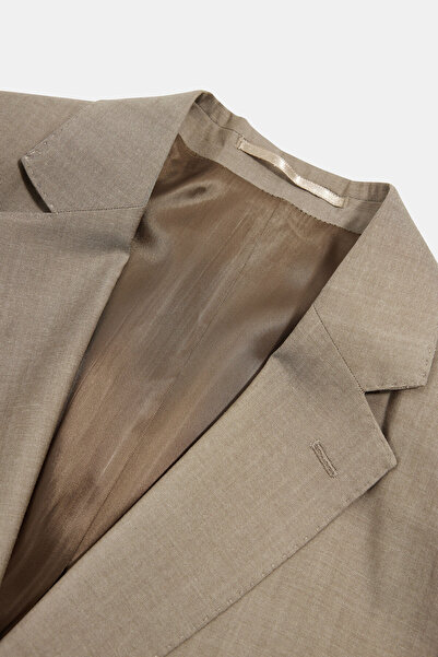 W Collection Coffee Button Suit