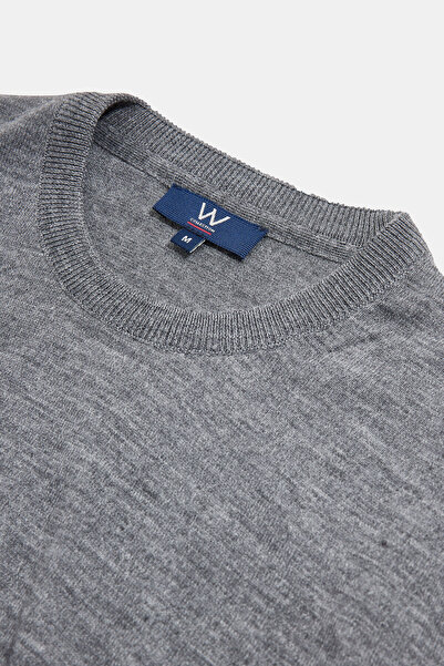 W Collection Gray Crew Neck Long Sleeve Sweater