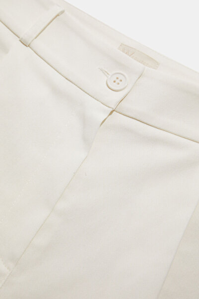 W Collection White Pleated Shorts