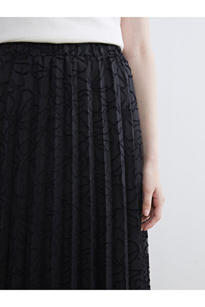 LC Waikiki Lcwaikiki Classic Elastic Waist Patterned Chiffon Pleated Skirt