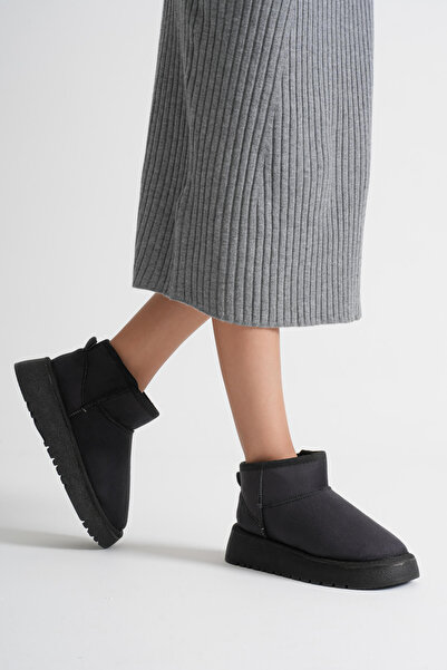 Zerenyus Γυναικείες μαύρες χειμερινές μπότες από καστόρι Alina Premium UG