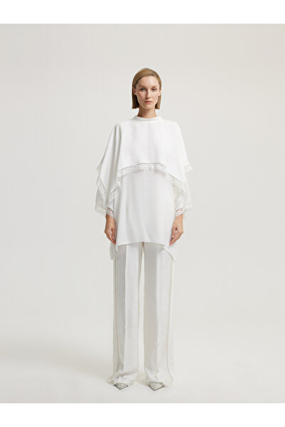 BAQA Dantel Şerit Beyaz Bluz