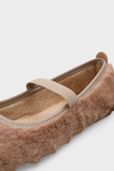 Capone Outfitters Ollie Women's Plush Laced Ballerinas