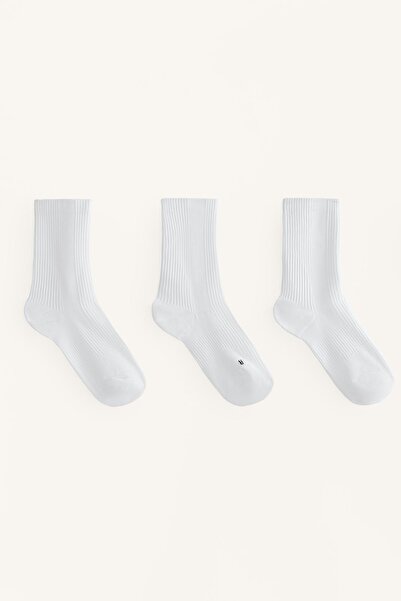 Oysho 3 çift klasik poliamid karışımlı spor çorap