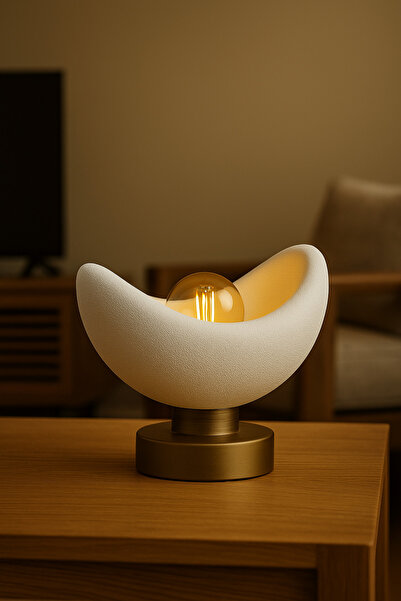 Findify Store Luna Design Table Lamp with Gold Detailed Lampshade, Soft Amber Light, Rustic Bulb Gift 20 X 37 cm