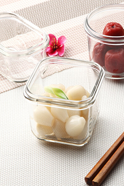 Prima Nova Glasslock Square Glass Storage Container 900 Ml