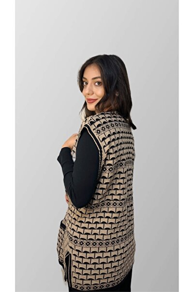 Mako V-Neck Pocketed Buttoned Knitwear Acrylic Vest – Ecru Black Patterned