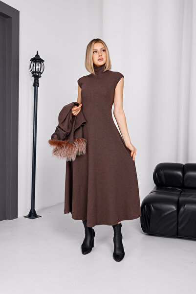 EsSo butik Gold Buttoned Collar and Cuffs, Fur Detailed Cardigan, Zero Sleeve Knitwear Dress, Two-Piece Set