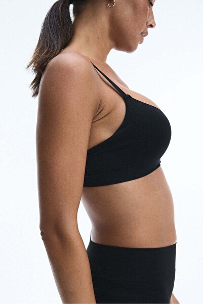 H&M حمالة صدر سوبر بوش أب من الألياف الدقيقة