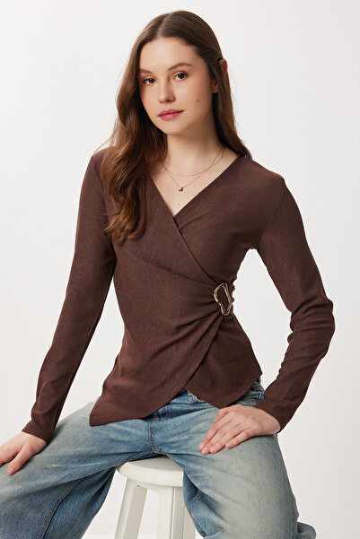 Lovelyİstanbul Double-Breasted Yaka Gold Accessory Knitted Blouse Lfw0015 Brown