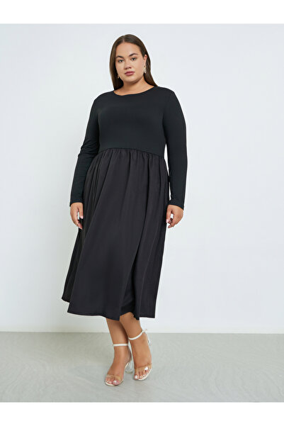 Styli Plus Size Knit Midi Dress with Long Sleeves