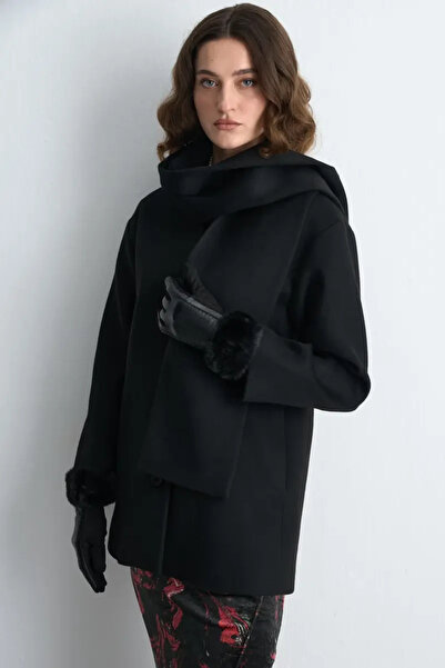Gusto Wool Cashmere Coat with Scarf - Black