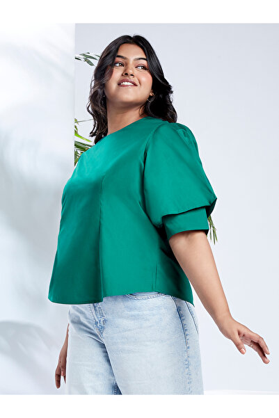 Globus By Styli Plus Size Emerald Green Top with Puff Sleeves