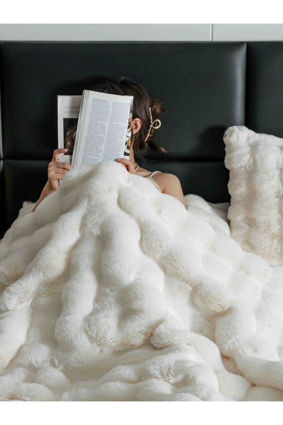 JOJO HOME Cocolino faux rabbit fur bed linen, 6 pieces, Cream