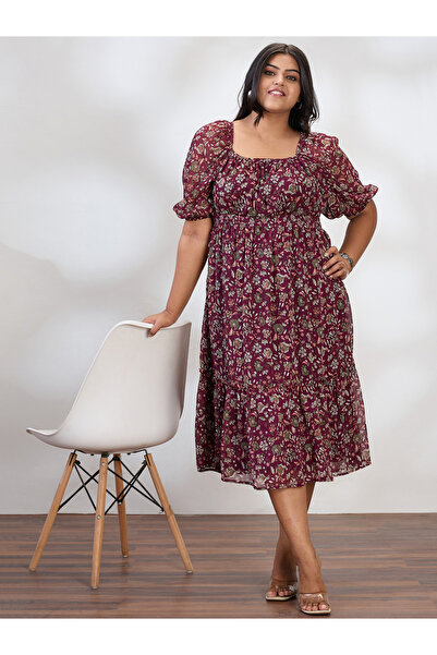 Globus By Styli Plus Size Maroon Printed Tiered Midi Dress