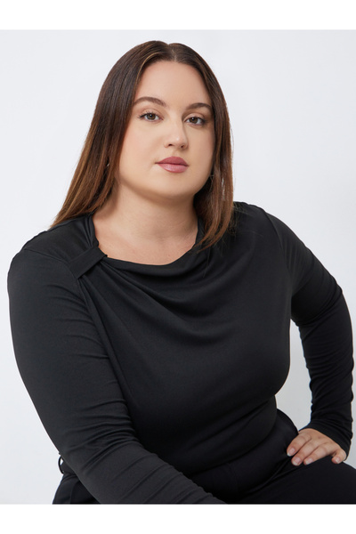 Styli Plus Size Black Top with Asymmetrical Neck