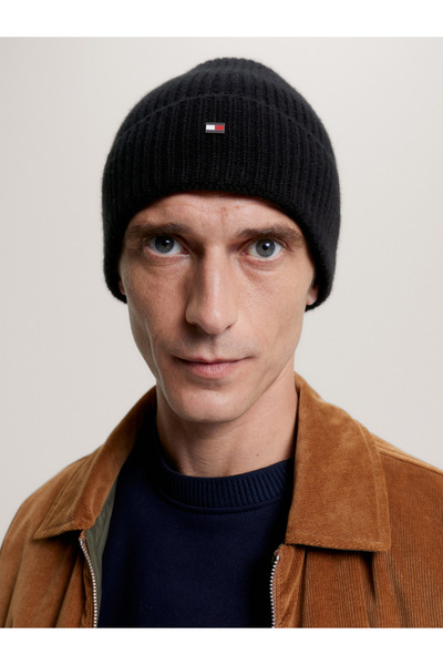 Tommy Hilfiger Men Black Cashmere Plaque Beanie