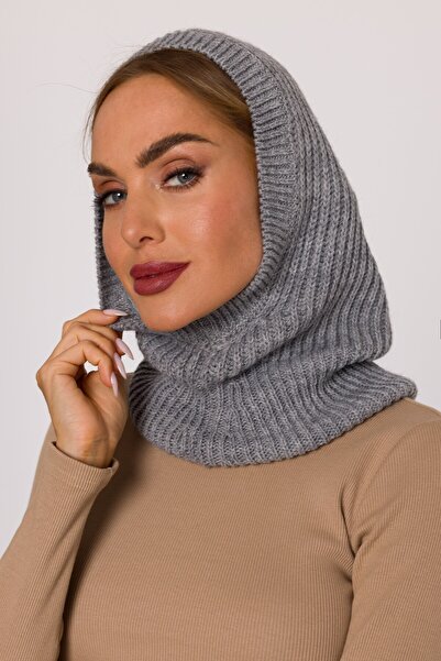 Made of Emotion M899 Balaclava-style hood with fitted neck warmer