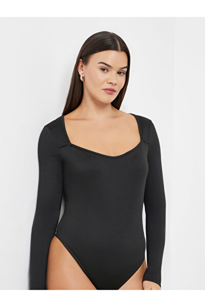 Styli Black Sweetheart Neck Bodysuit
