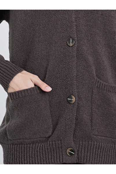Styli Brown Oversized Knit Buttoned Cardigan