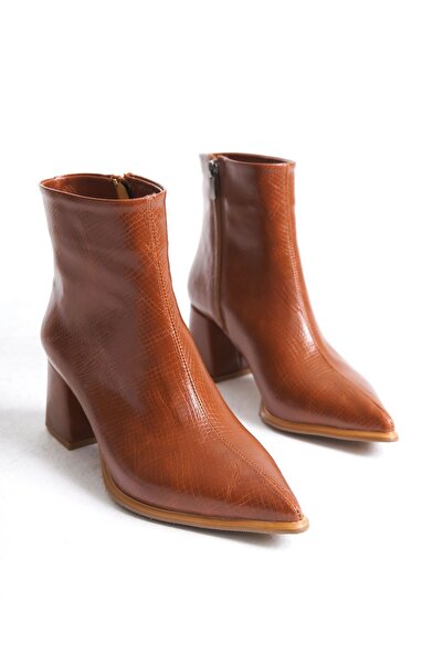 FEMME Kadın Sivri Burun Topuklu Bot Kalın Topuk Fermuarlı Günlük Bot Mate Taba