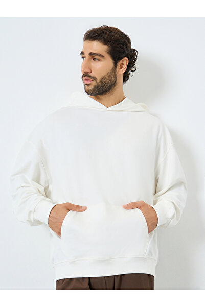 Styli Men Cream Oversized Back Embroidered Fleece Hoodie