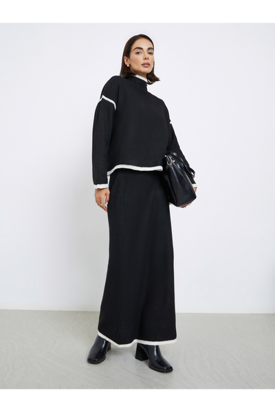 Styli Black Regular Fit Sweater with Contrast Trim