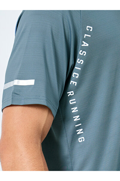 Styli Regular Fit Side Placement Print Detailing Athleisure T-Shirt