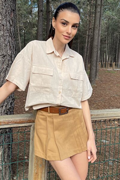 Trend Alaçatı Stili Kadın Camel Beli Kemerli Pileli Gabardin Şort Etek ALC-X9996