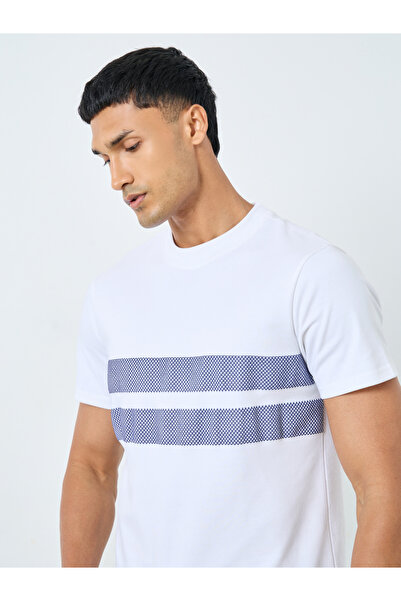 Styli Men White HD Print Mock Neck T-Shirt