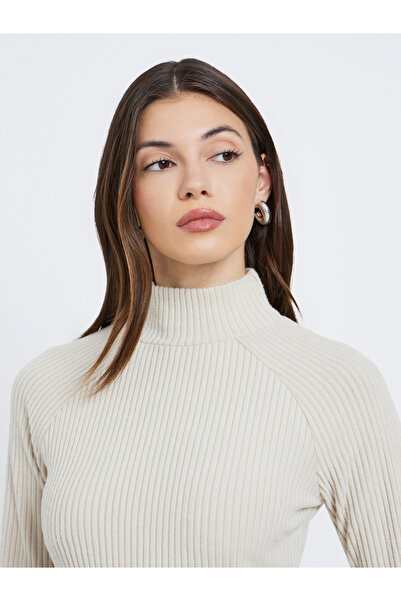 Styli Off White Ribbed High Neck Knit Top