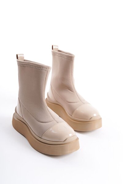 FEMME Kadın Kalın Taban Streç Günlük Bot Sasha