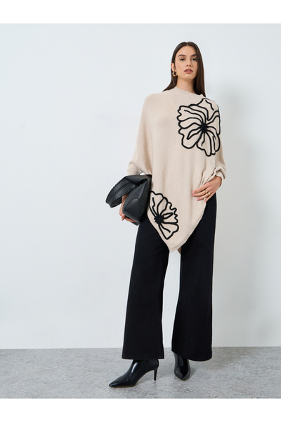 Take Two By Styli Beige Floral Applique Dolman Sleeve Poncho