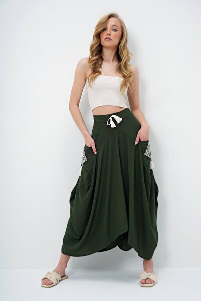 Trend Alaçatı Stili Women's Khaki Embroidered Double Pocket Shalwar Cut Woven Skirt Alc-X11801