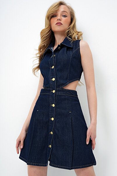 Trend Alaçatı Stili Kadın Lacivert Gömlek Yaka Sıfır Kol Cut-Out Jean Elbise ...